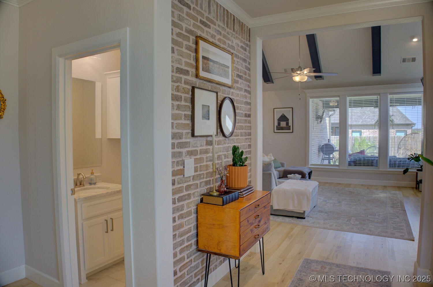 14509 E 80th Street North Property Photo 5