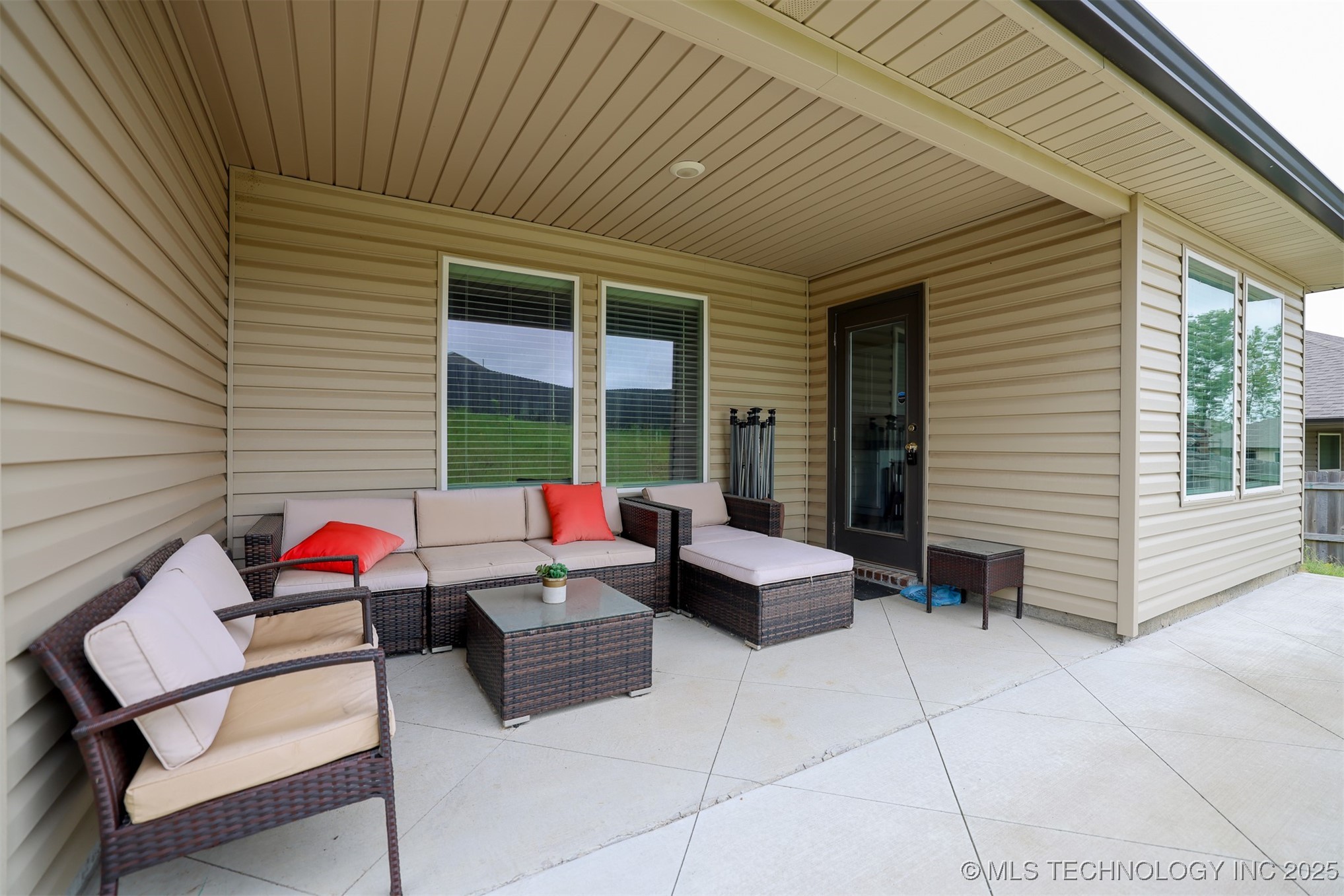 3305 N 24th West Avenue Property Photo 15