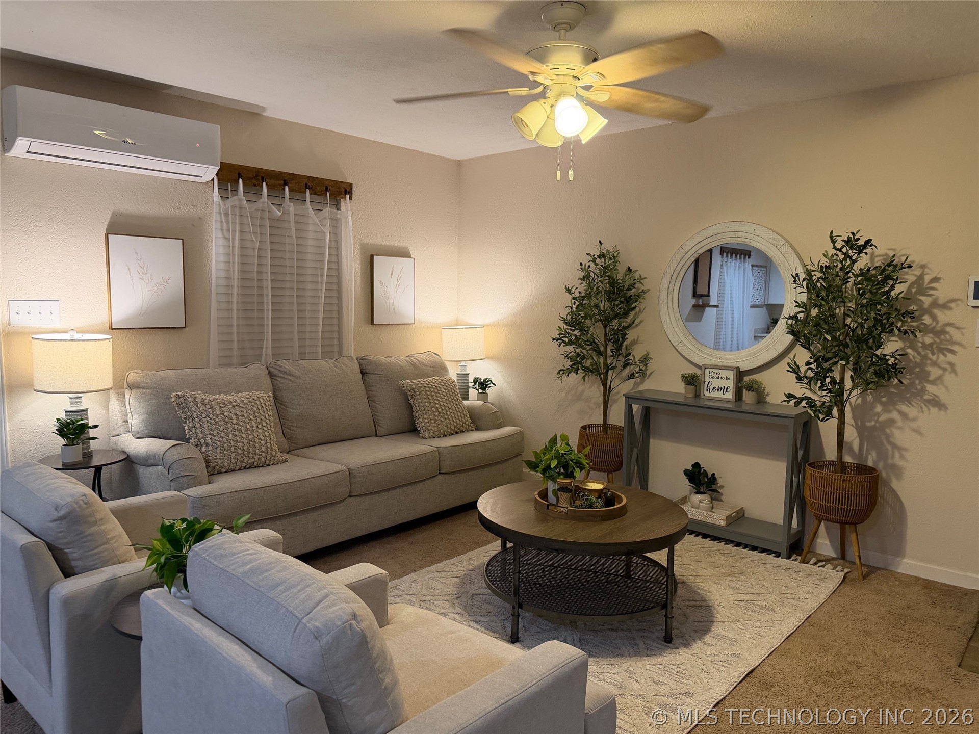 914 Hailey Street Property Photo 5