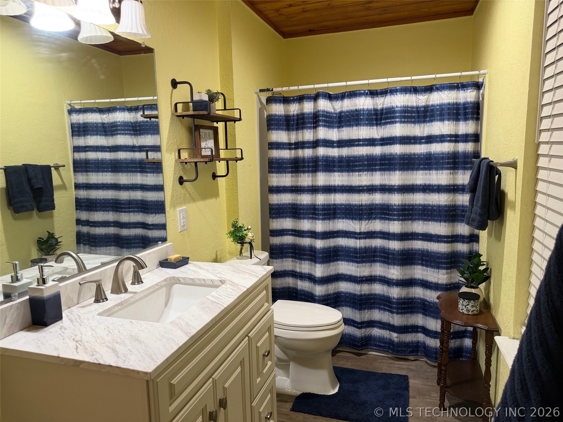 914 Hailey Street Property Photo 8