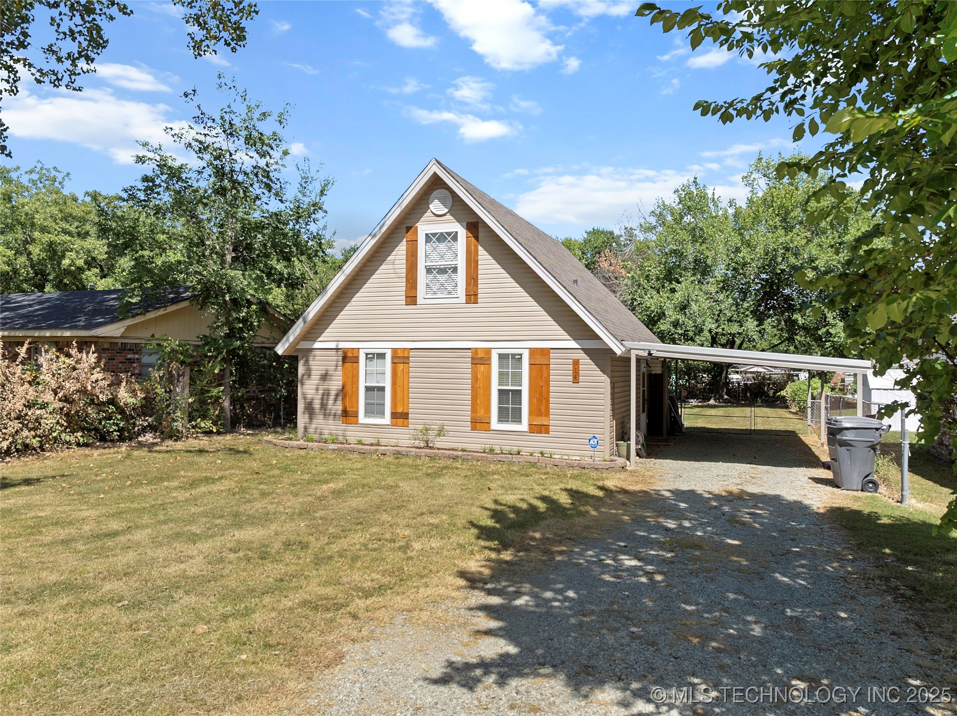 914 Hailey Street Property Photo 17