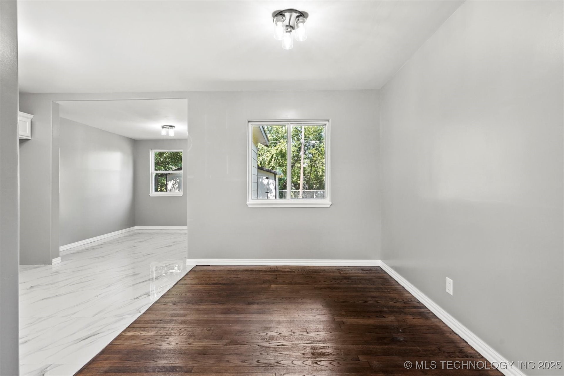 2908 Elgin Street Property Photo 10