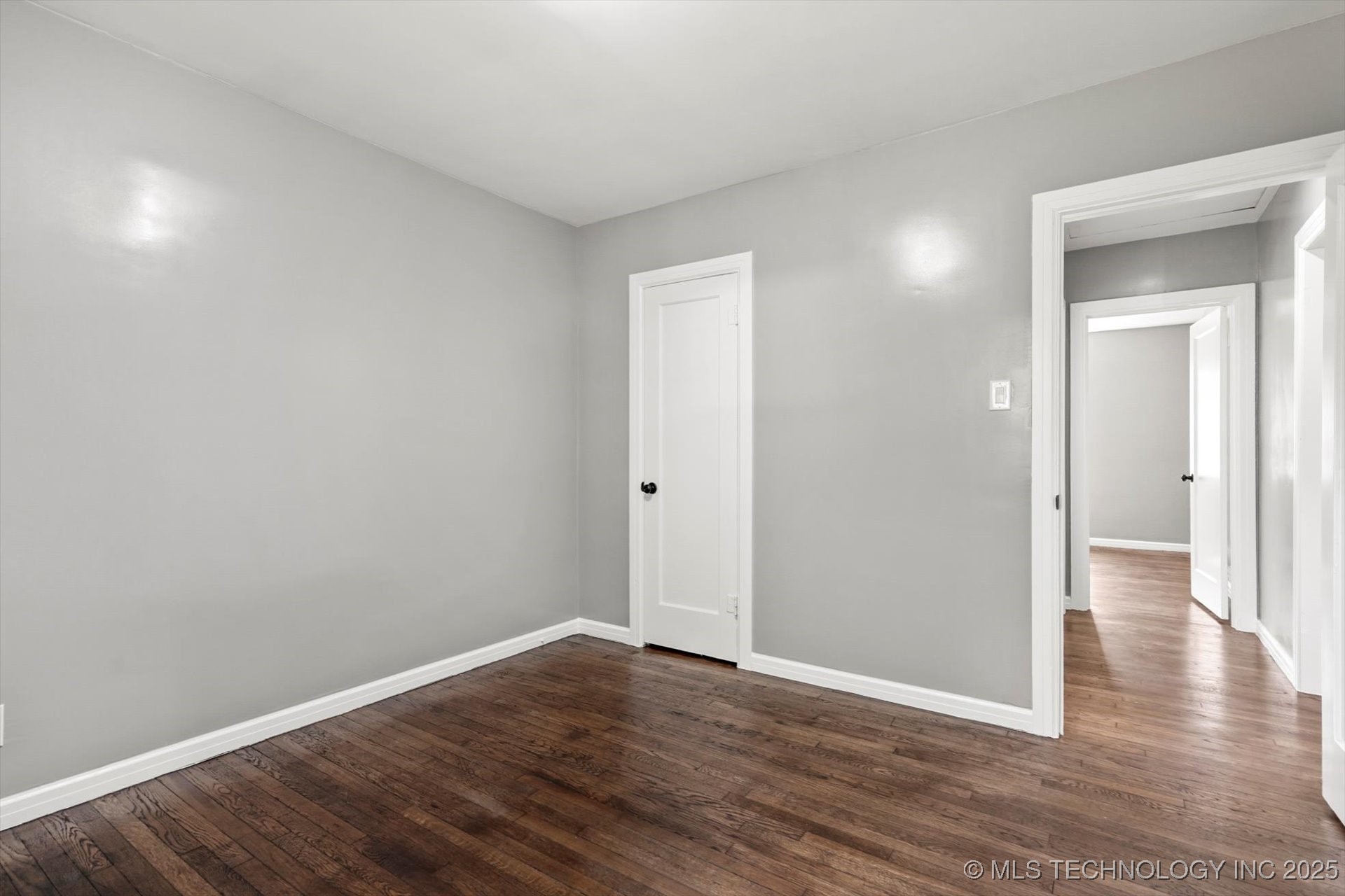 2908 Elgin Street Property Photo 19