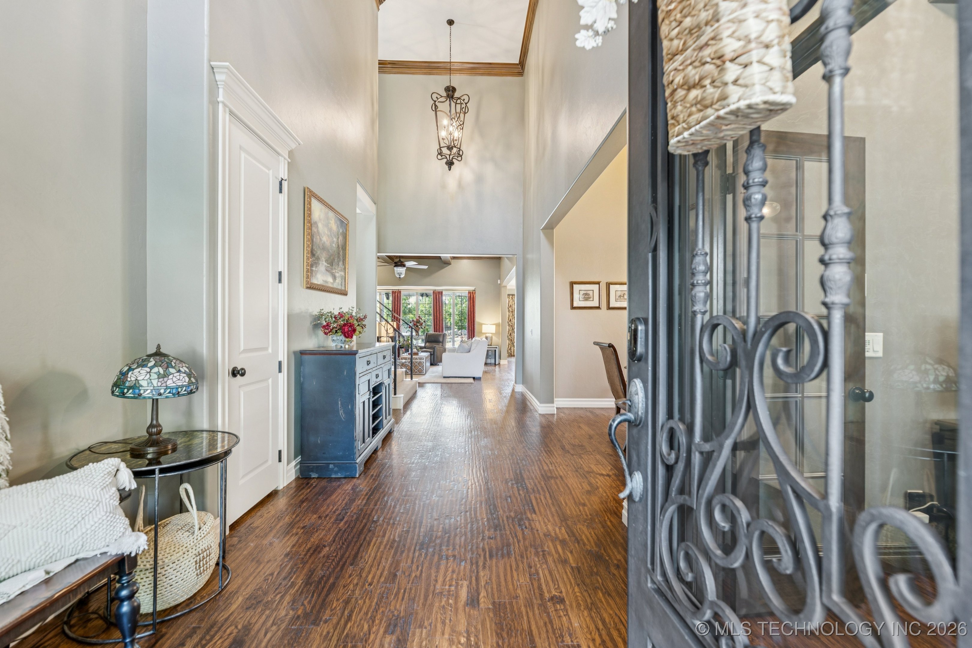 1116 W 108th Place S Property Photo 3