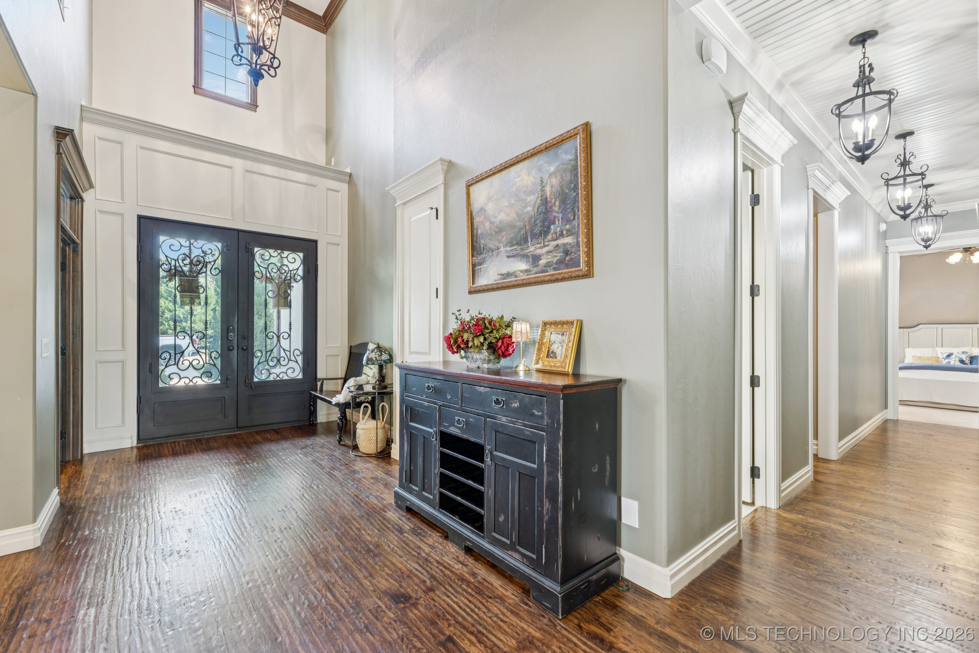 1116 W 108th Place S Property Photo 4