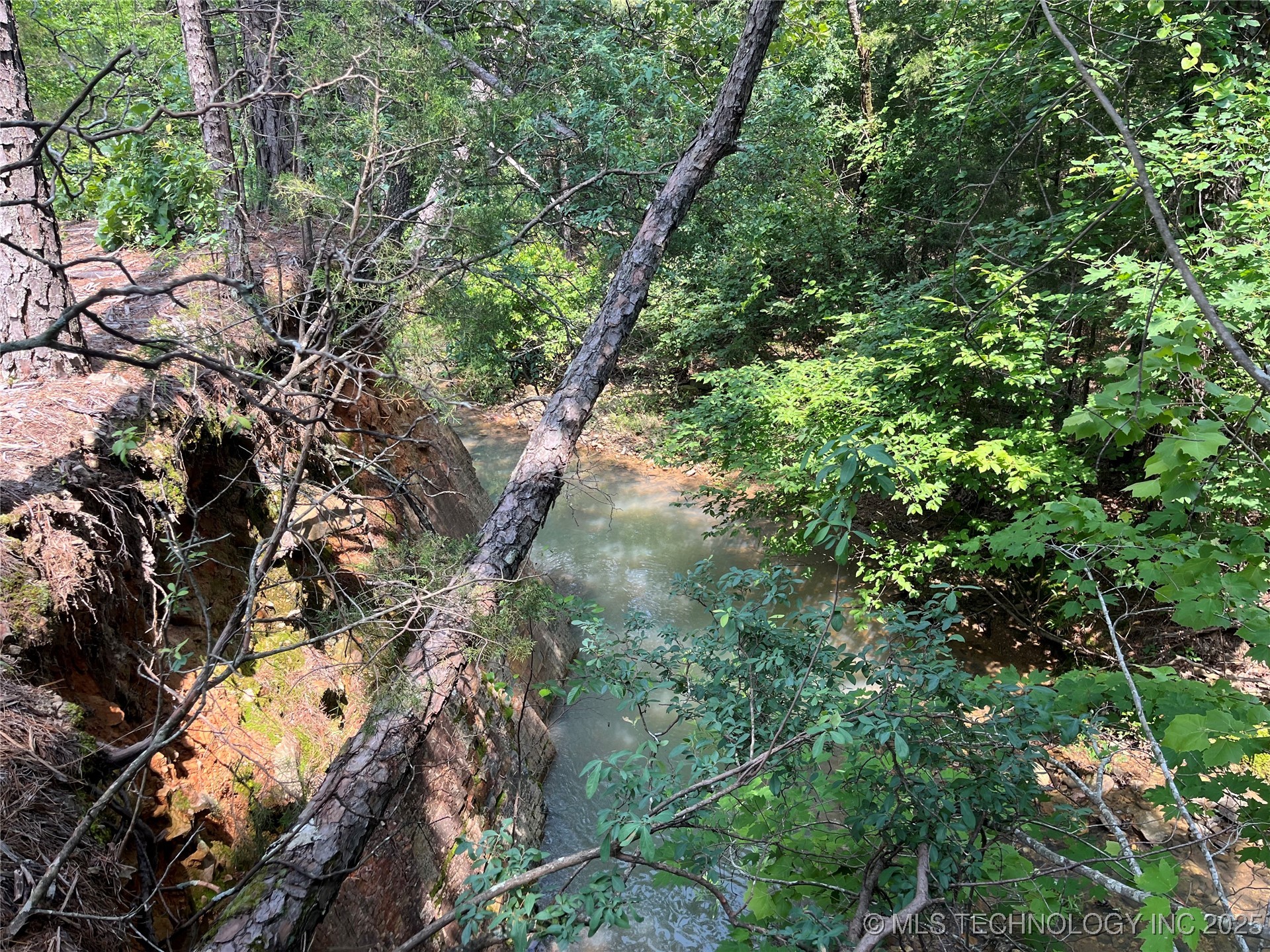 00003 Indian Hwy Property Photo 2