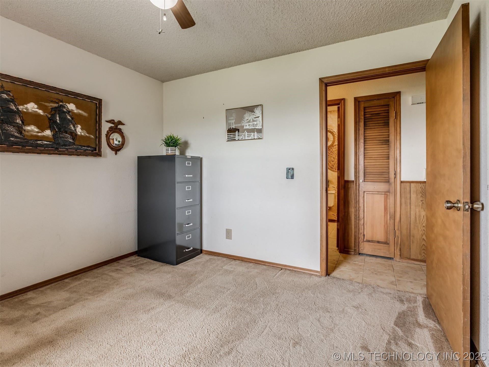 1051 N Caney Property Photo 27