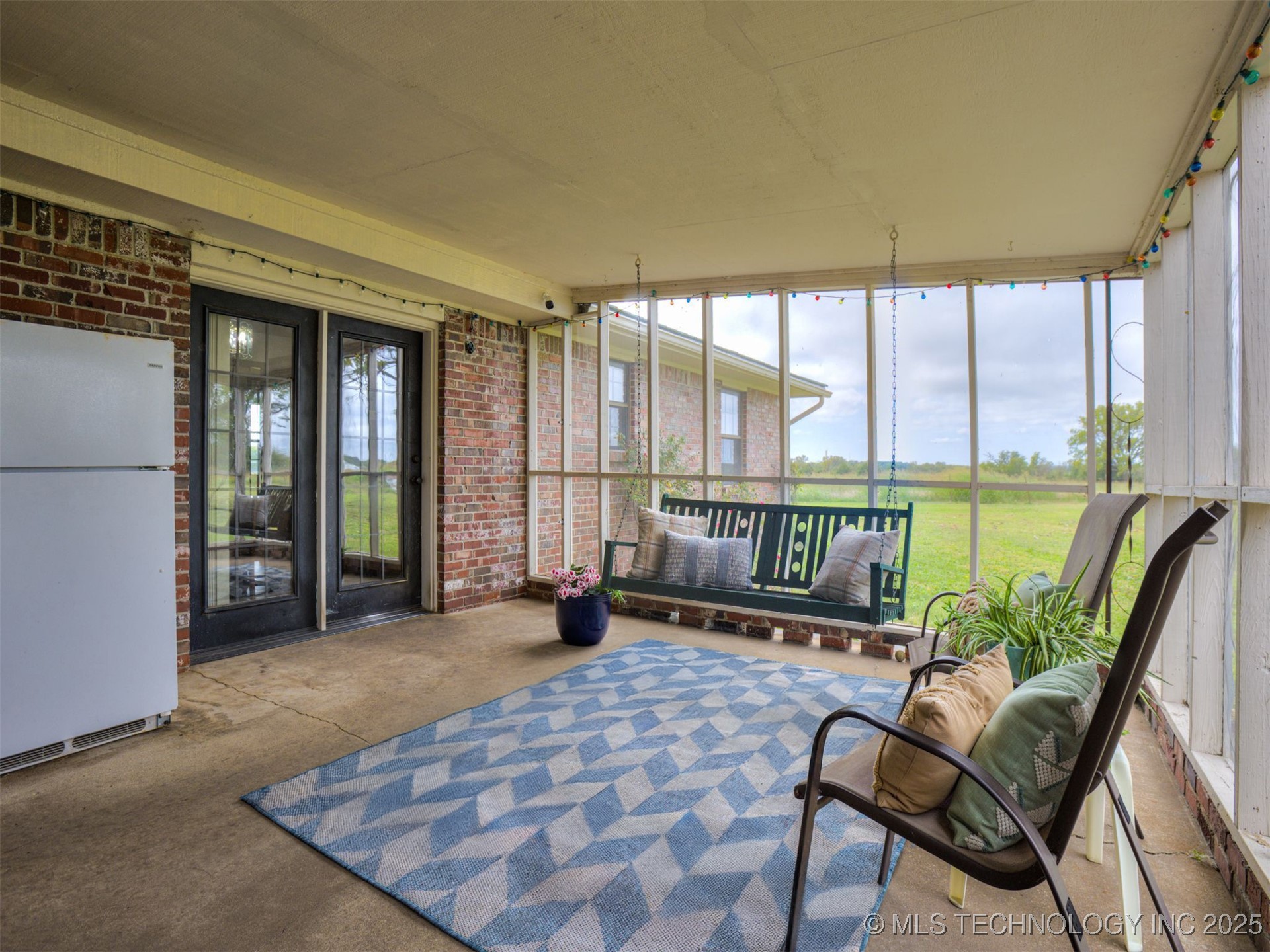 1051 N Caney Property Photo 31