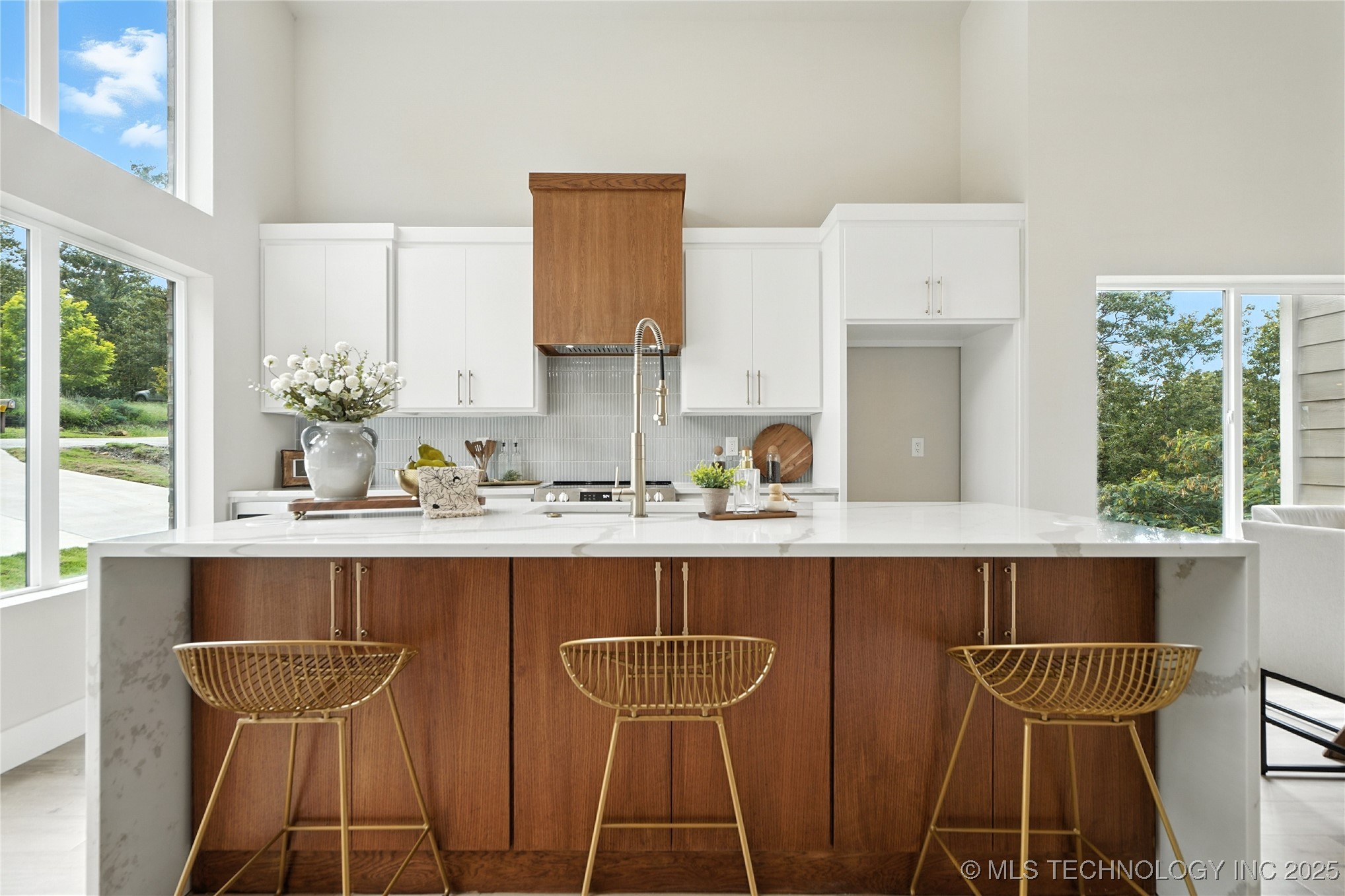 1146 Bayshore Drive Property Photo 14