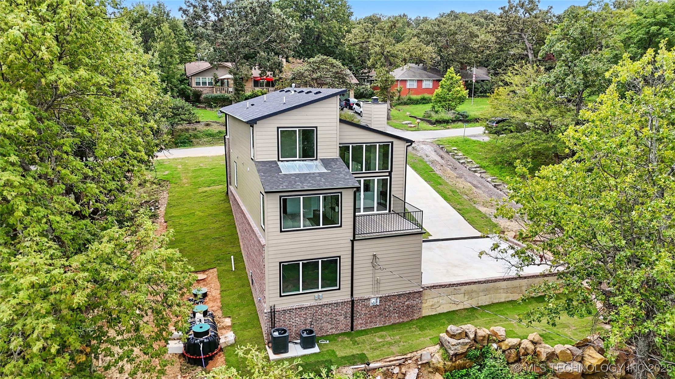 1146 Bayshore Drive Property Photo 40