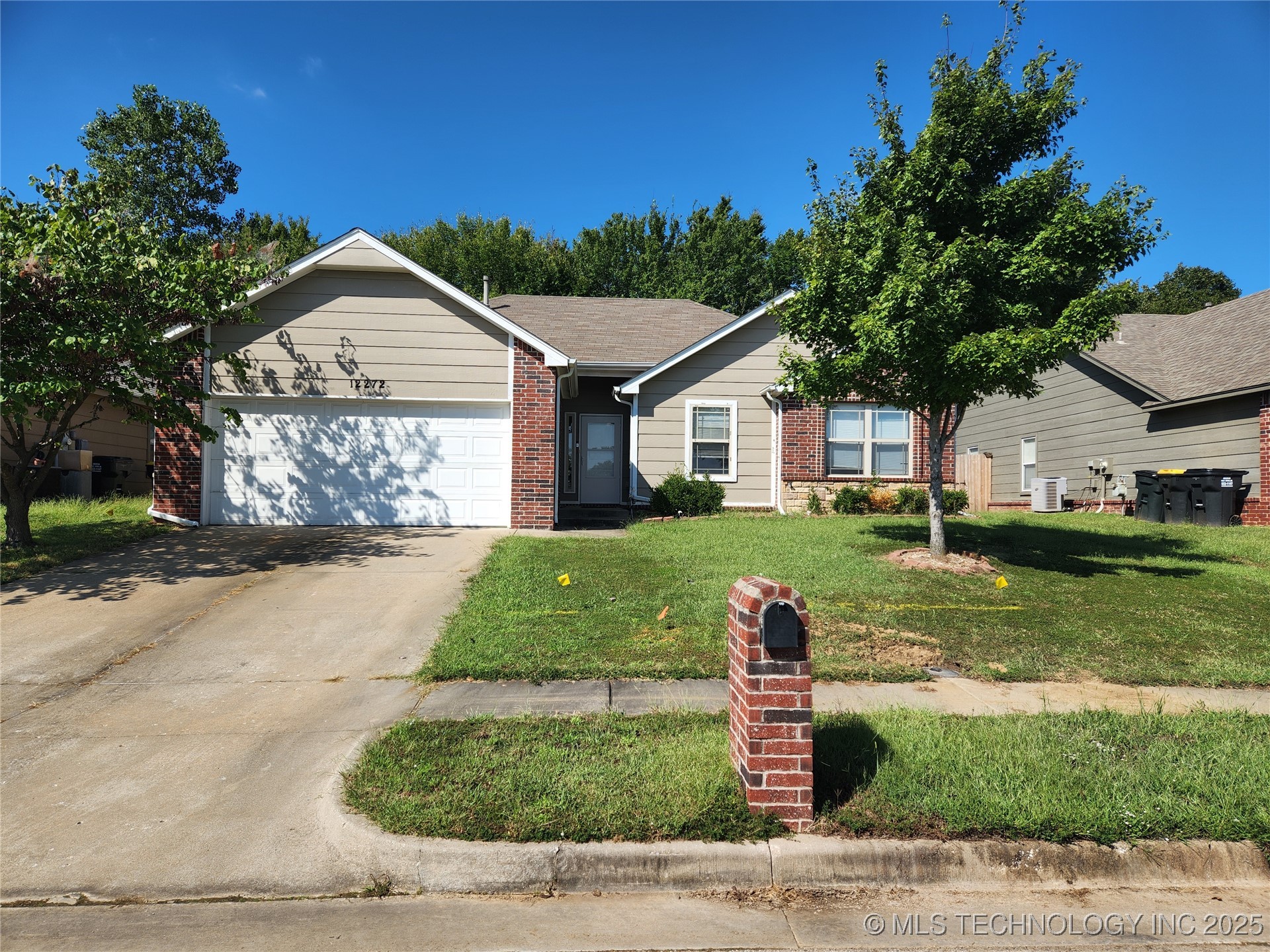 12272 S 268th East Avenue Property Photo 1