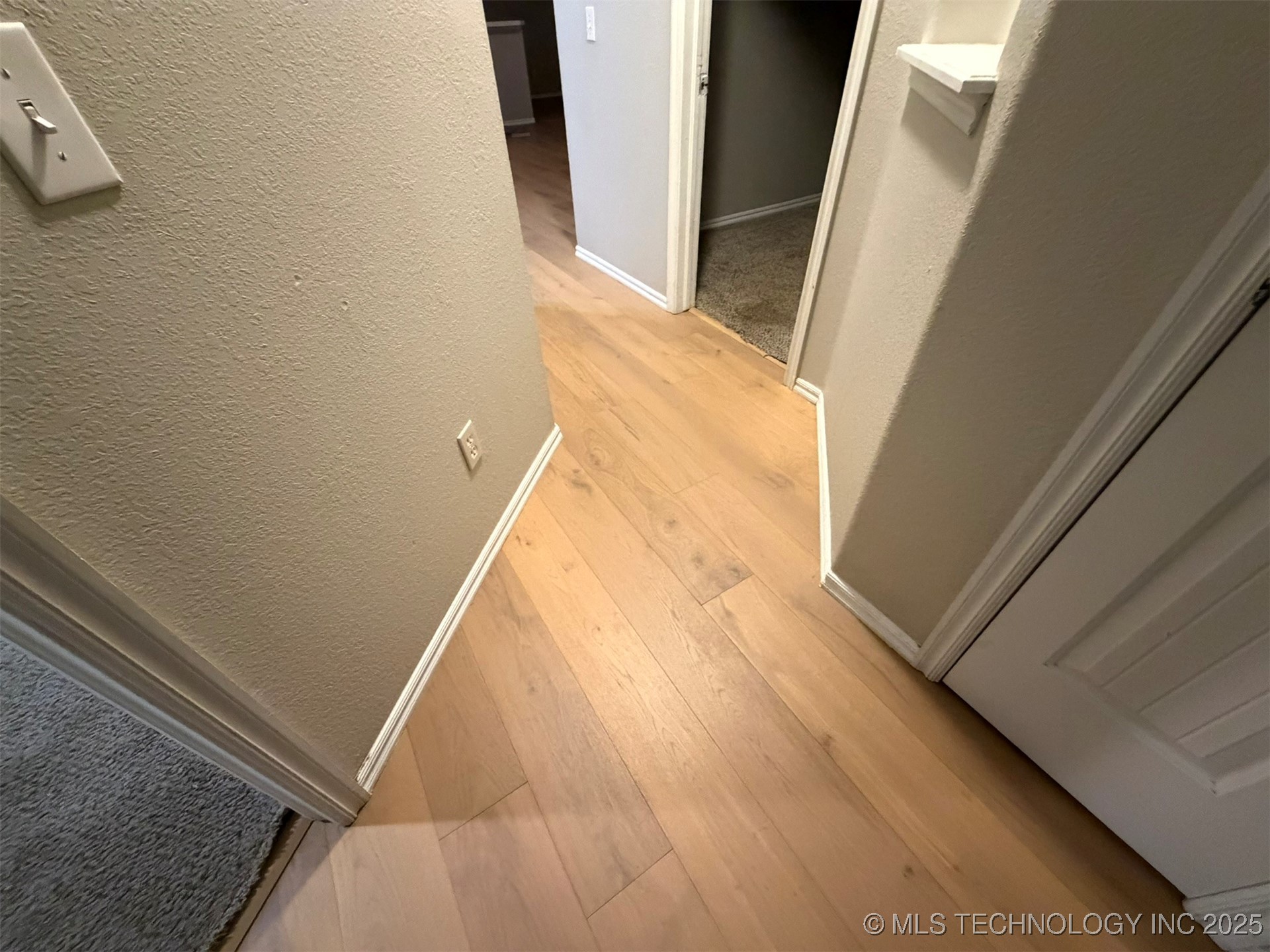 12272 S 268th East Avenue Property Photo 19
