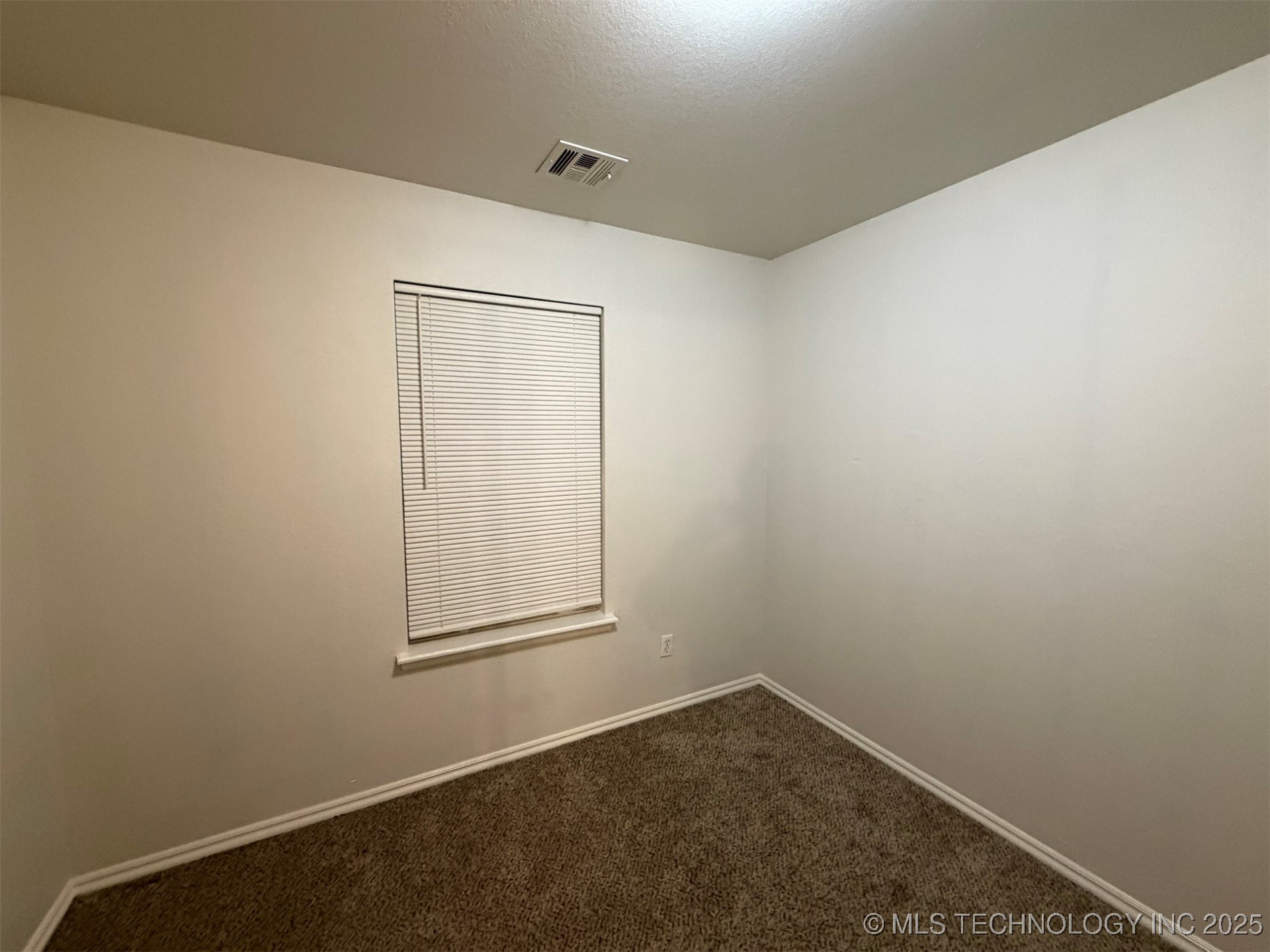 12272 S 268th East Avenue Property Photo 22