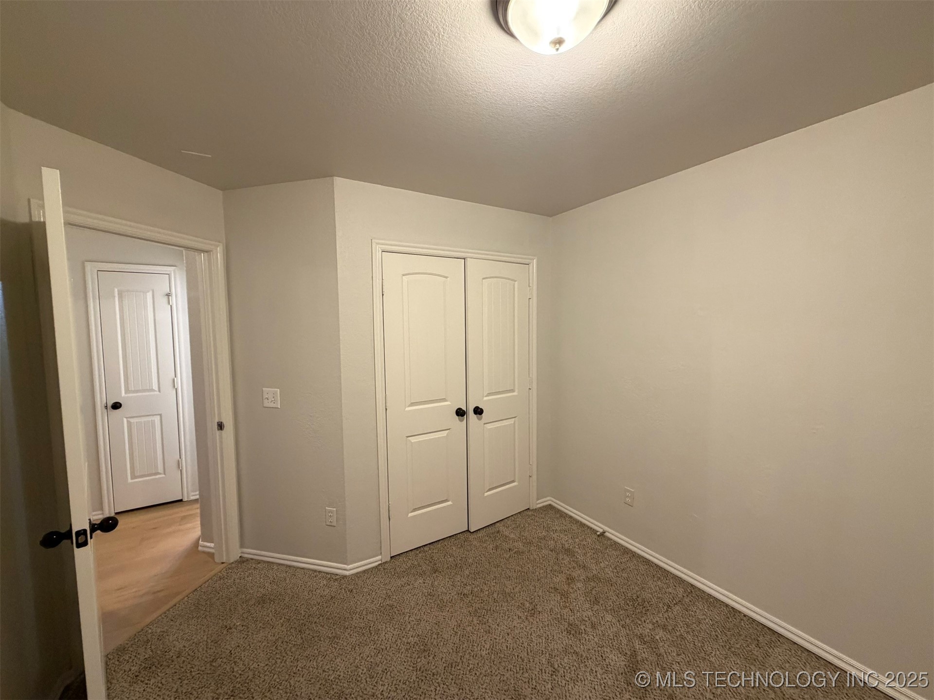12272 S 268th East Avenue Property Photo 28