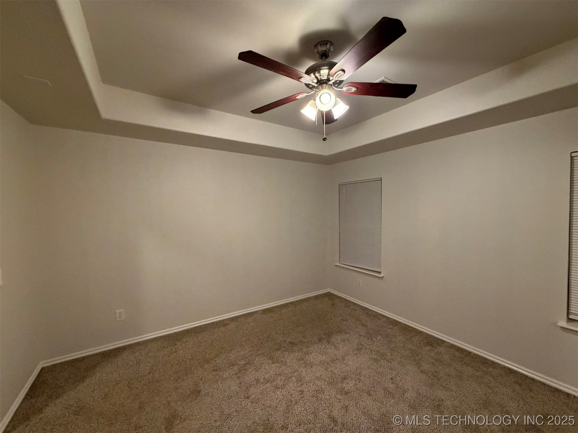 12272 S 268th East Avenue Property Photo 29