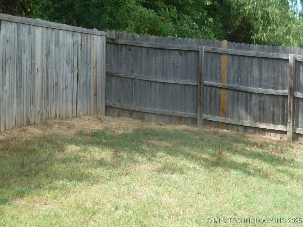 12272 S 268th East Avenue Property Photo 35