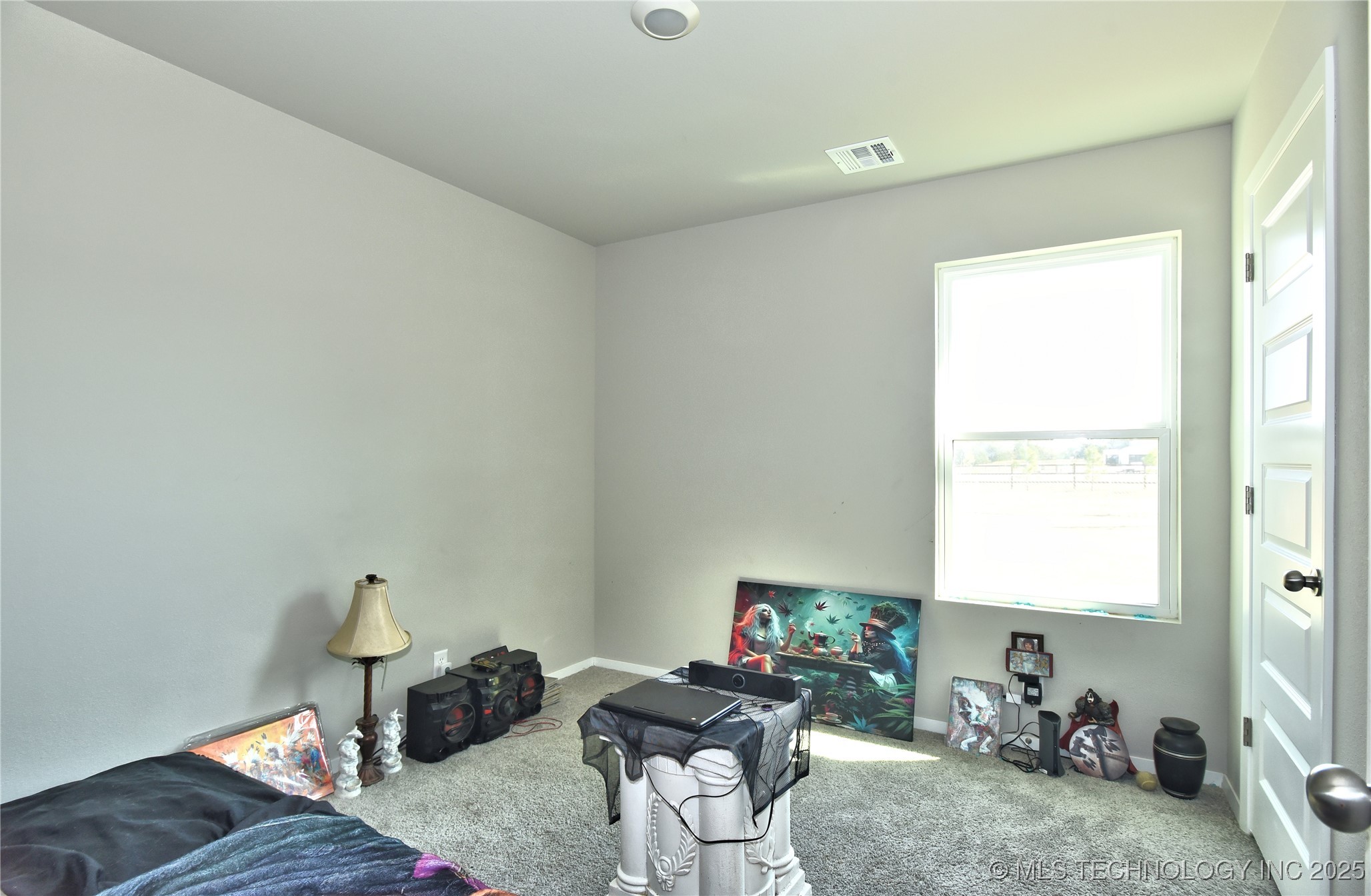 708 Redbud Avenue Property Photo 19