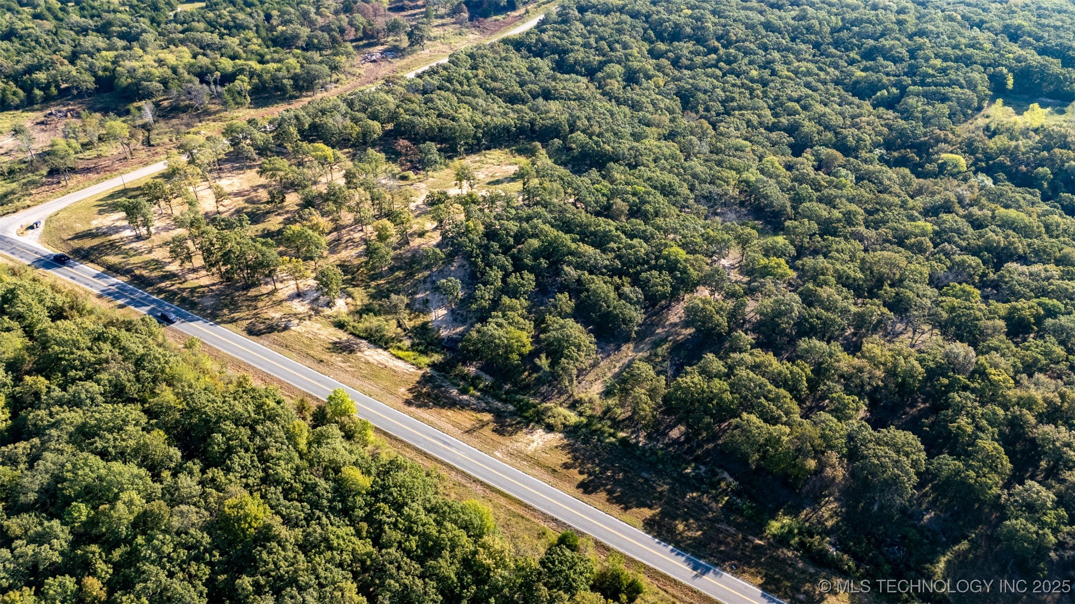 County Road 3570 Property Photo 1