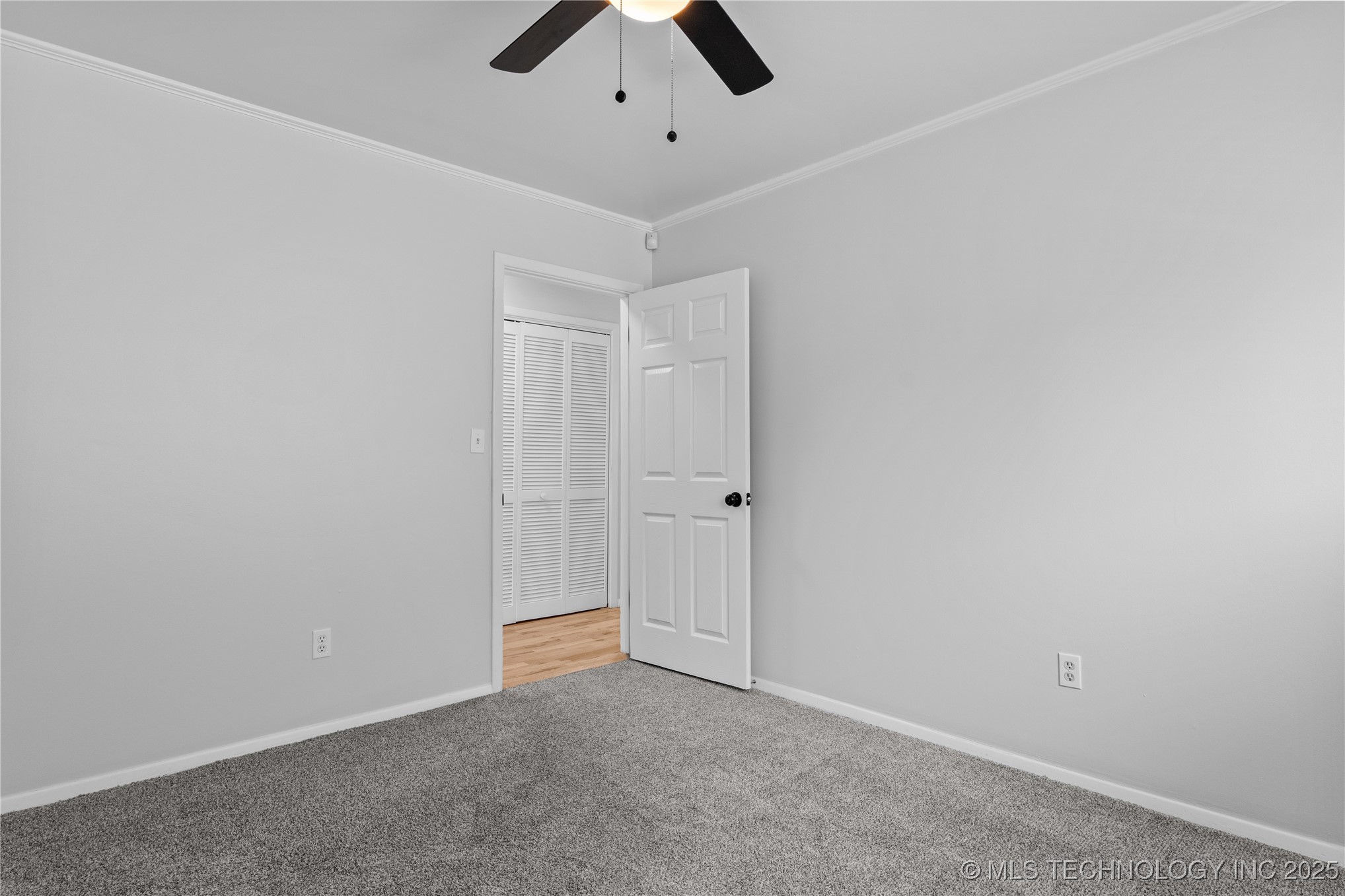 9126 E 38th Street Property Photo 30