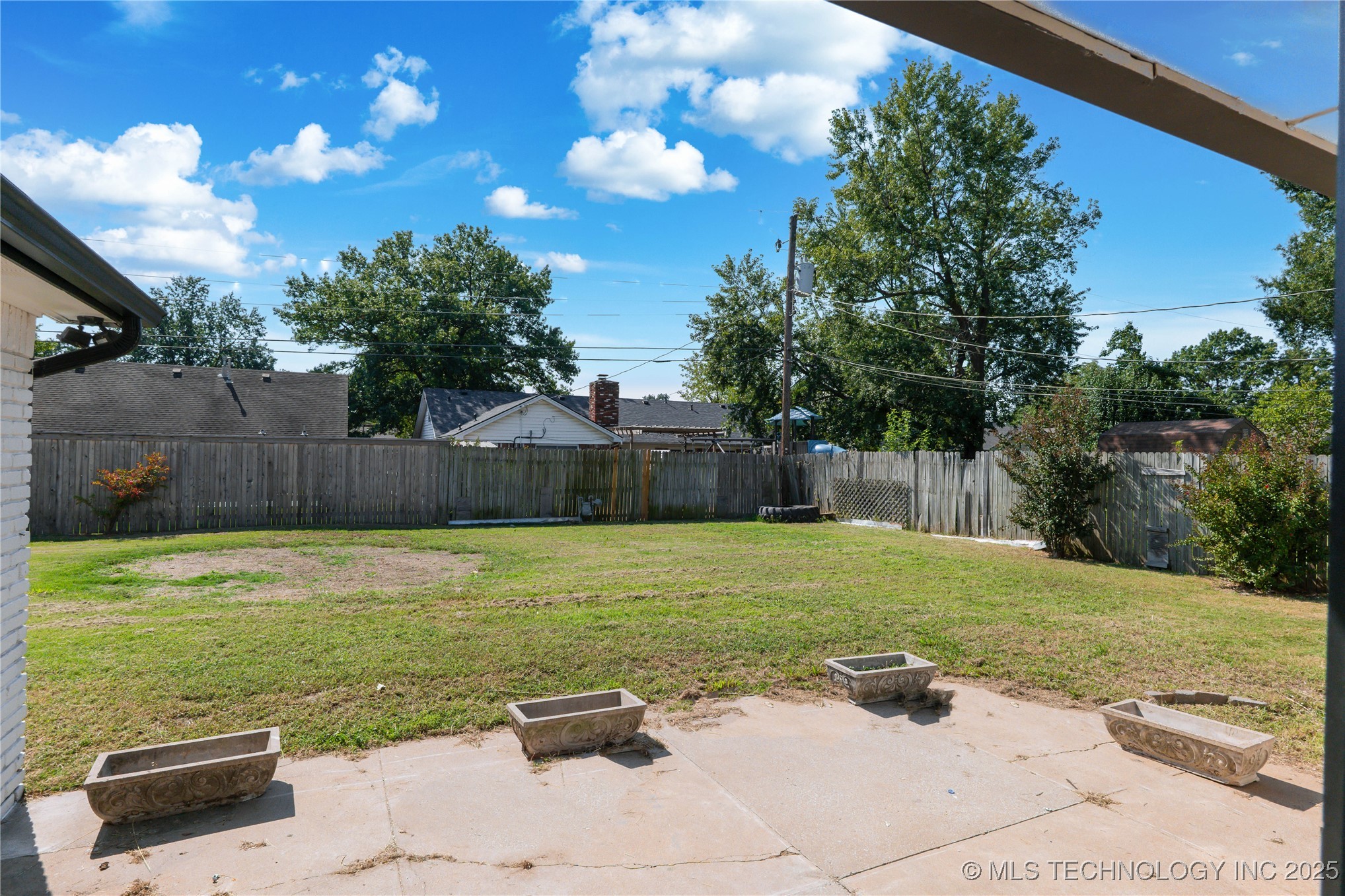 9126 E 38th Street Property Photo 40