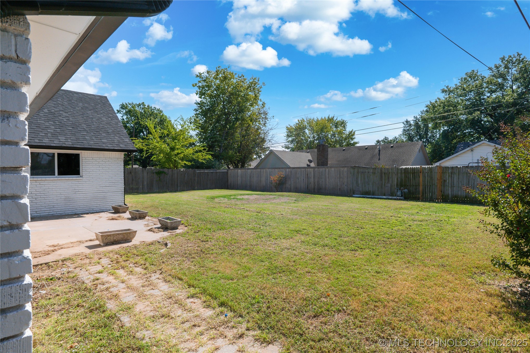 9126 E 38th Street Property Photo 41