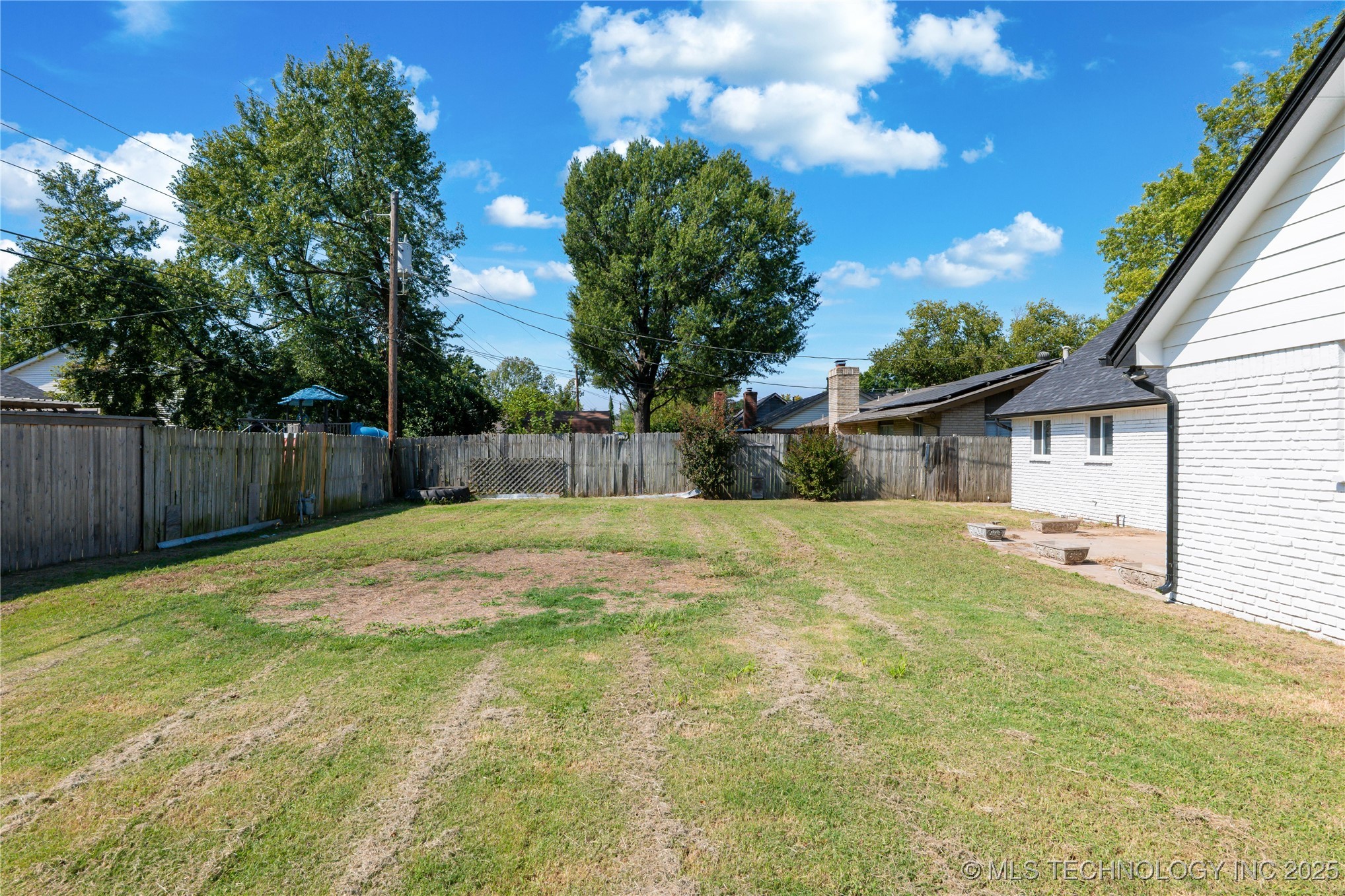 9126 E 38th Street Property Photo 42