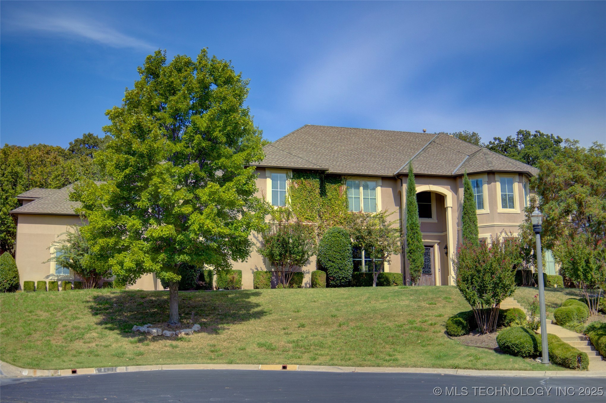 6215 E 86th Place Property Photo 1