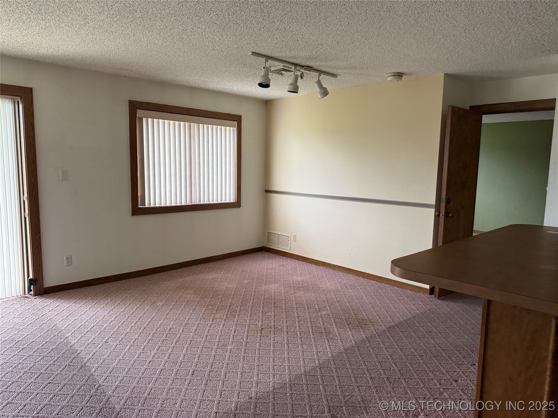 57200 E Highway 125 4661 Property Photo 17