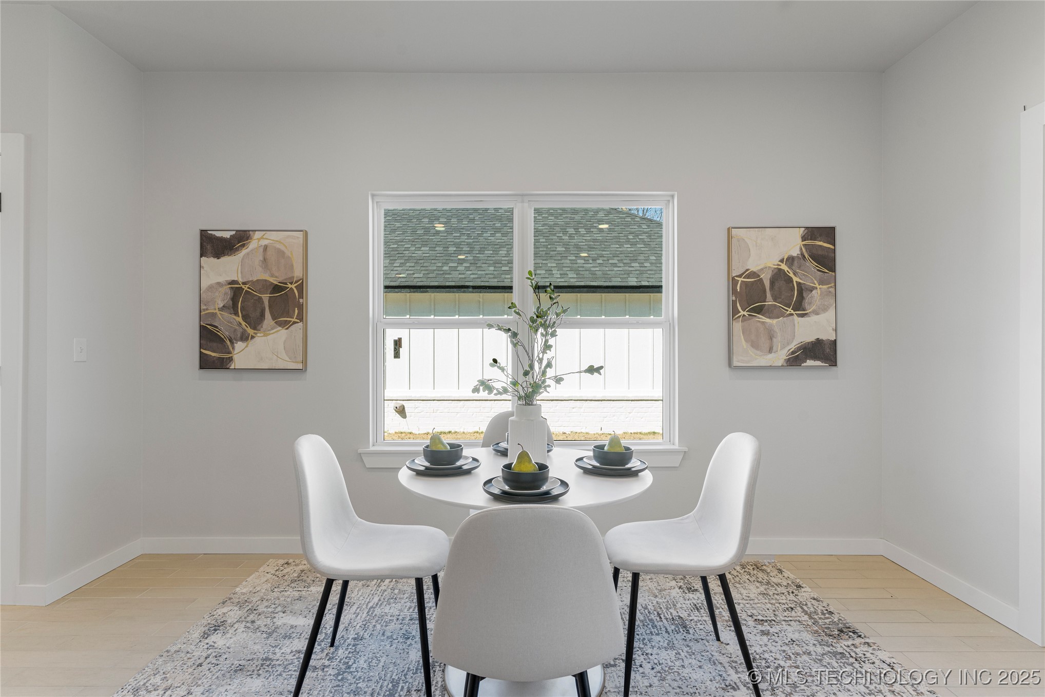 9545 S Cincinnati Street Property Photo 6