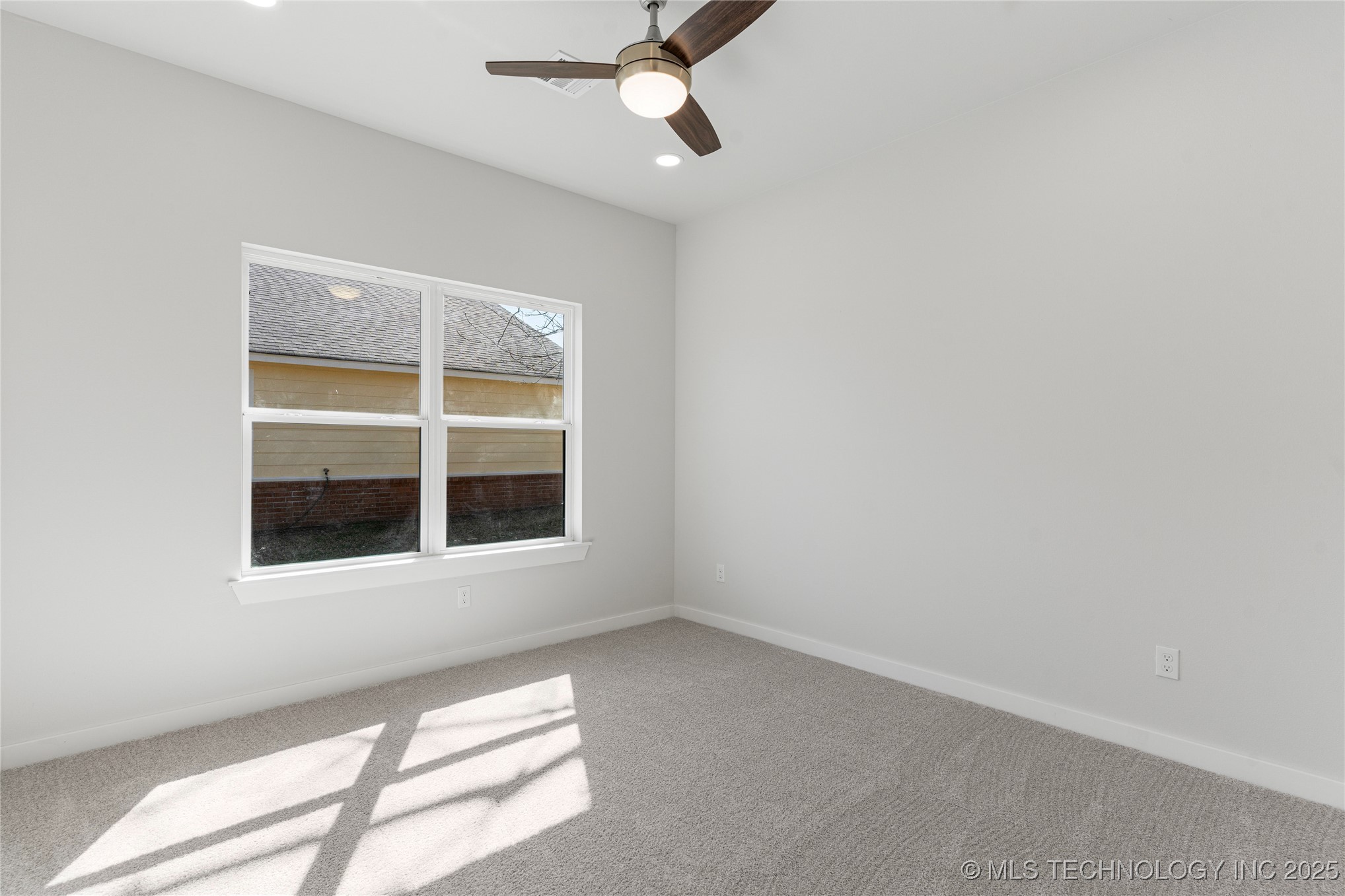 9545 S Cincinnati Street Property Photo 22