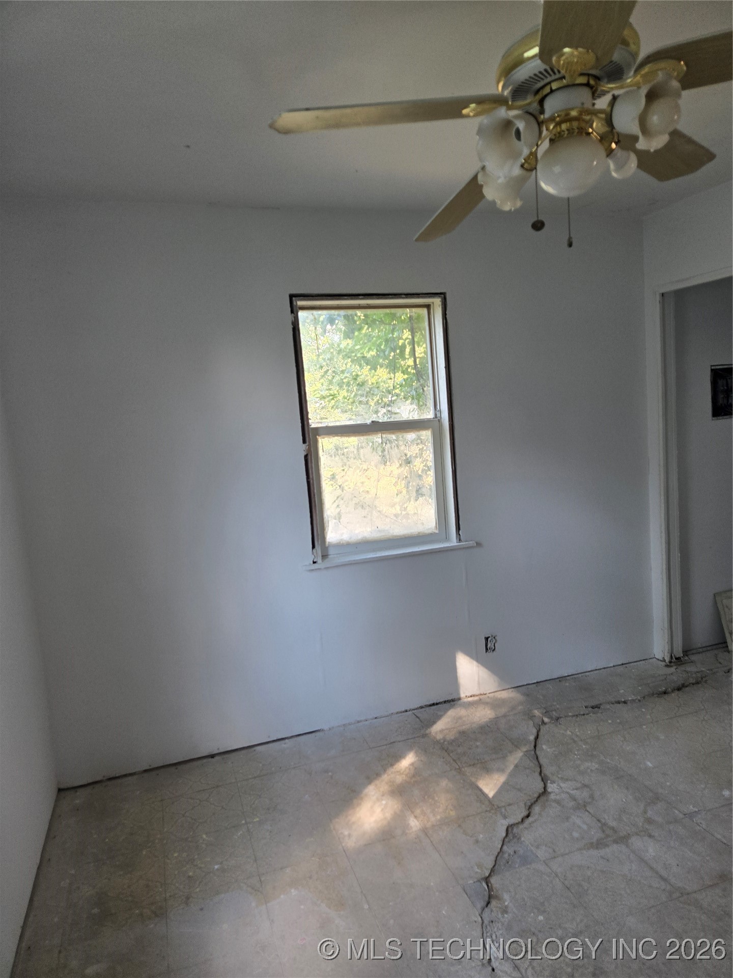 299 W Cherry Avenue Property Photo 3