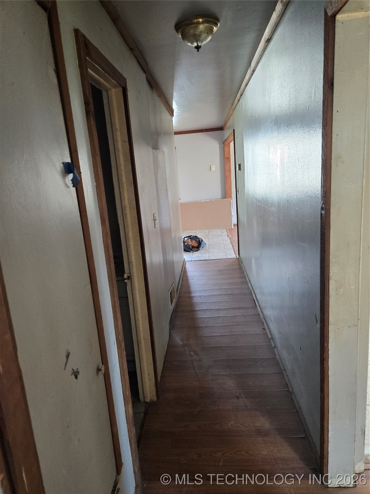 299 W Cherry Avenue Property Photo 4