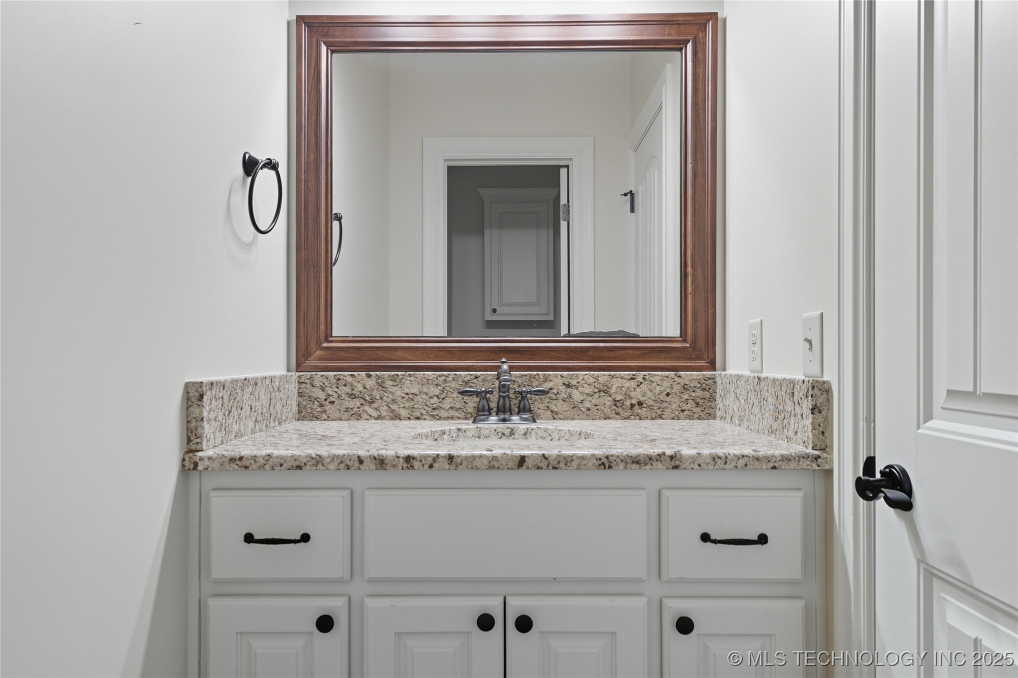 13230 S 66th Place Property Photo 44