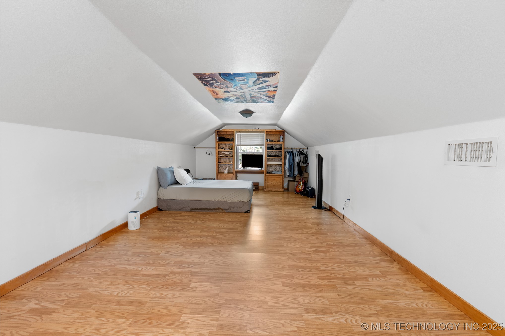 16762 E 380 Road Property Photo 20