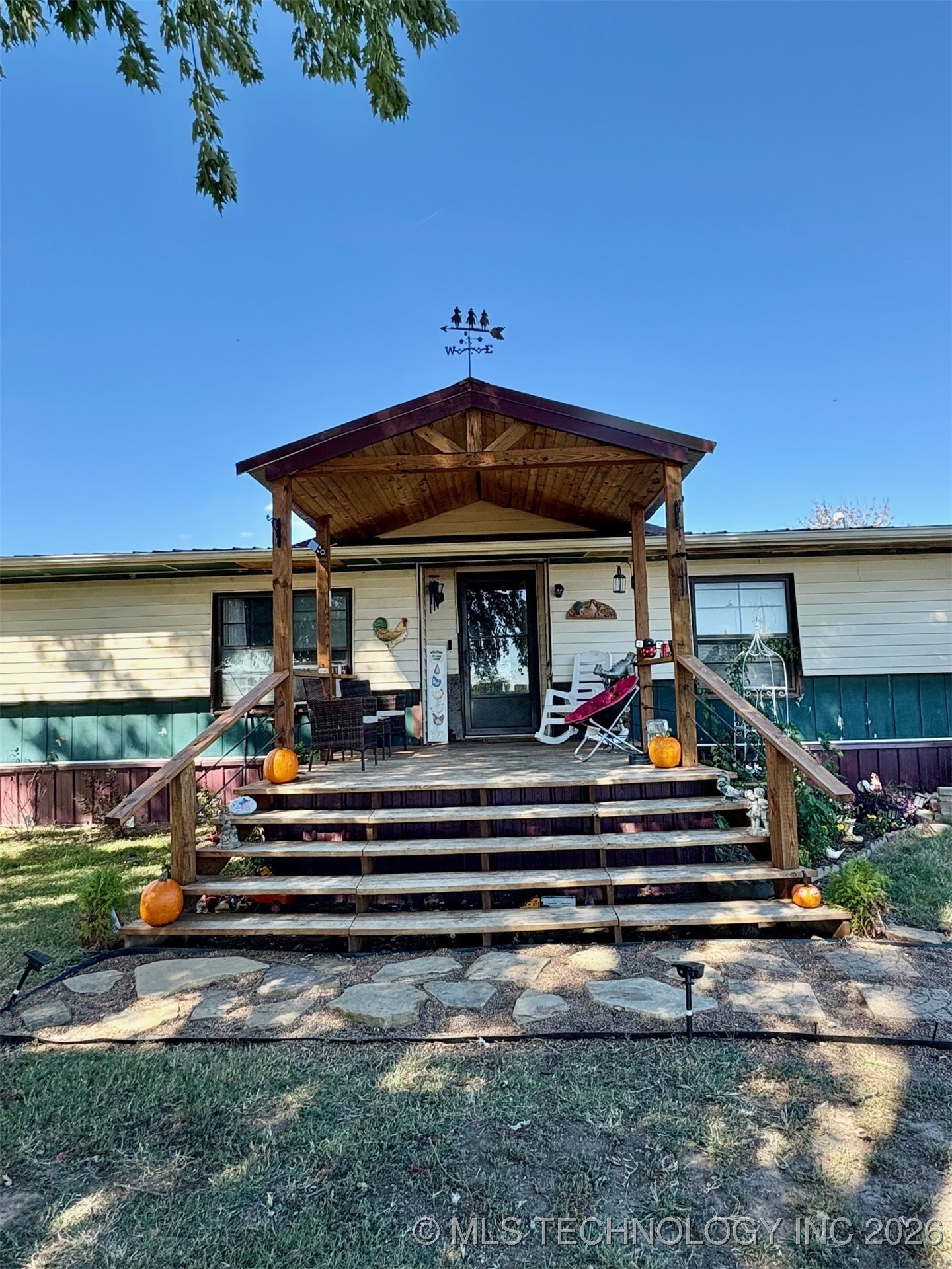 42311 E 201st Street S Property Photo 2