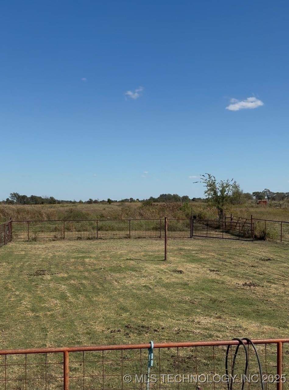 42311 E 201st Street S Property Photo 27