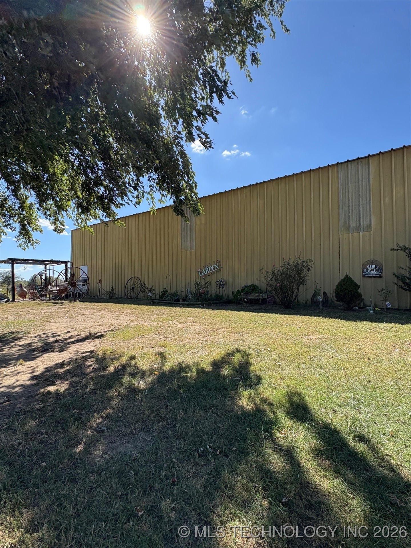 42311 E 201st Street S Property Photo 32