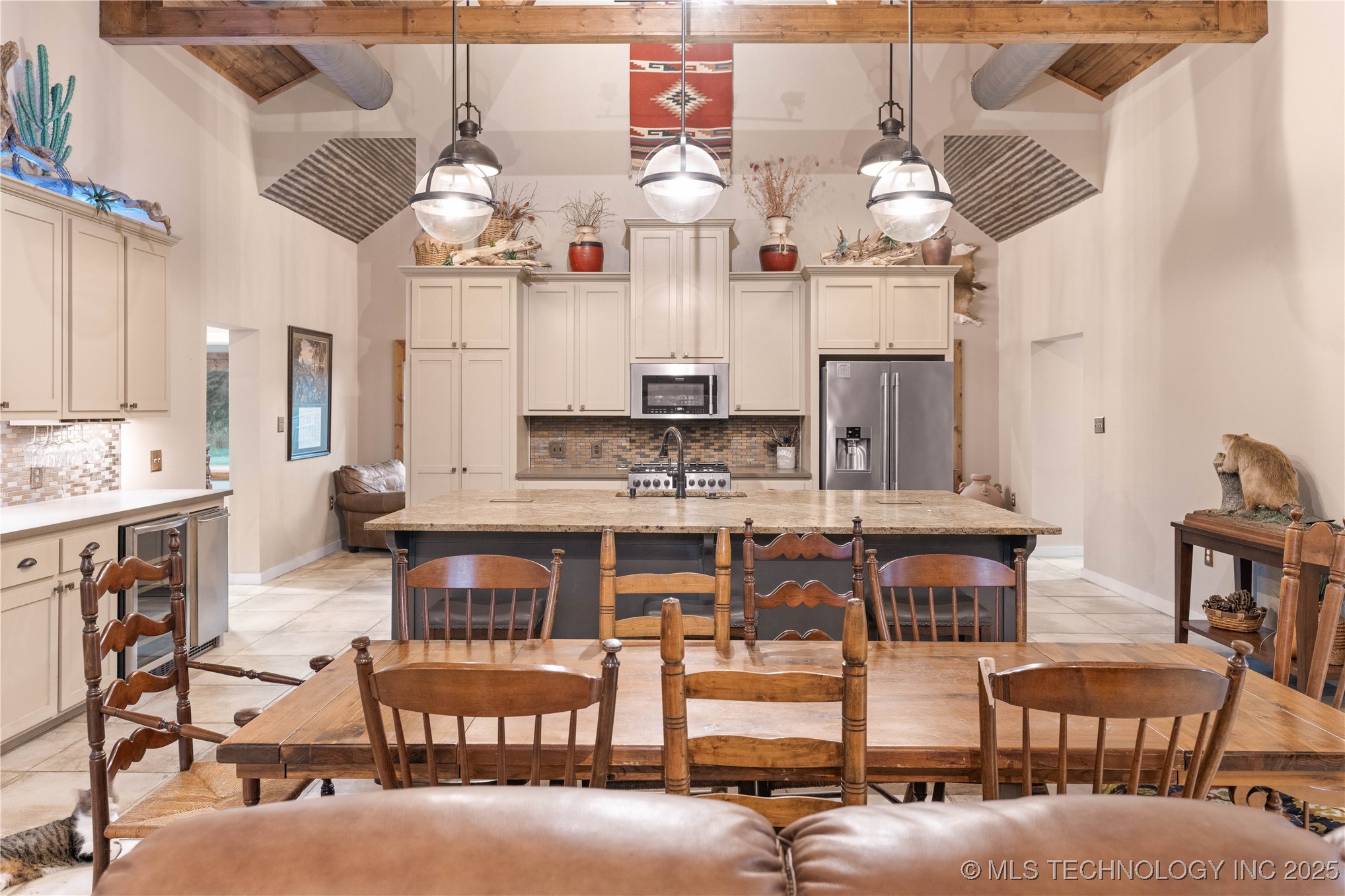 15630 S Bee Emet Road Property Photo 7