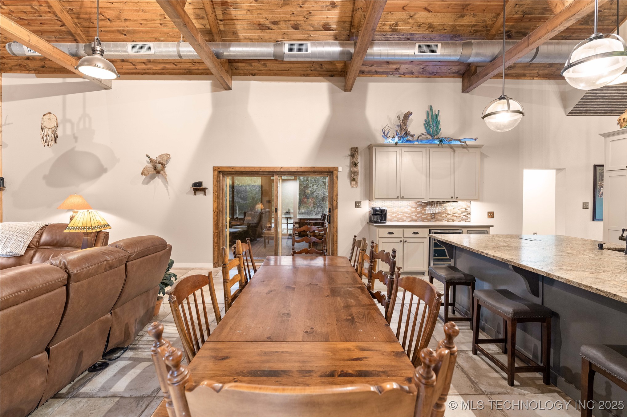 15630 S Bee Emet Road Property Photo 14