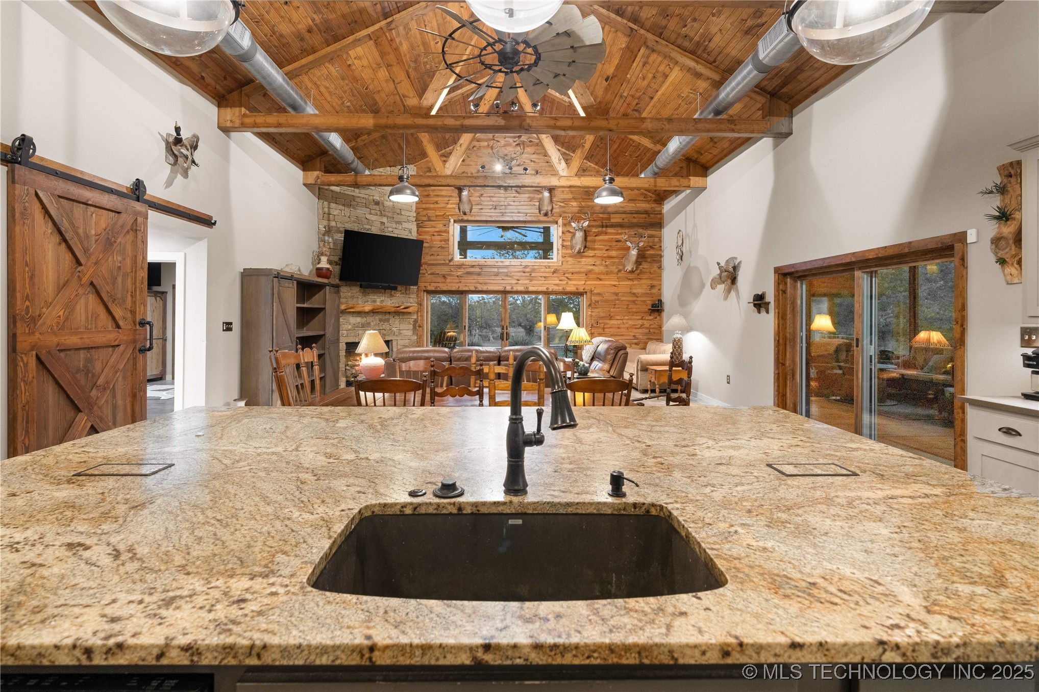 15630 S Bee Emet Road Property Photo 16