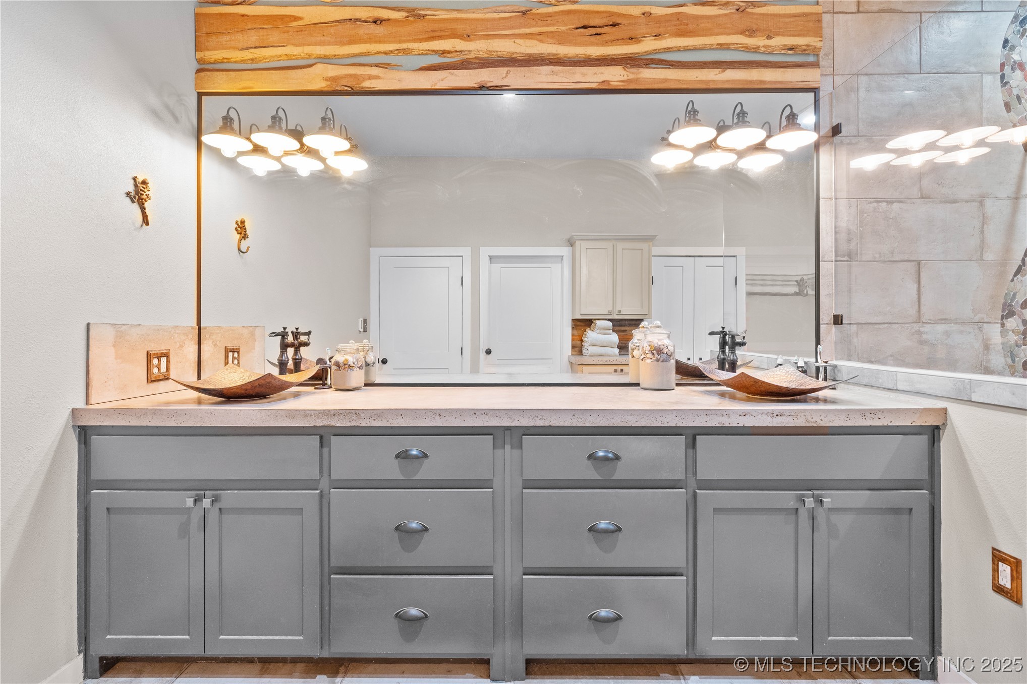 15630 S Bee Emet Road Property Photo 23