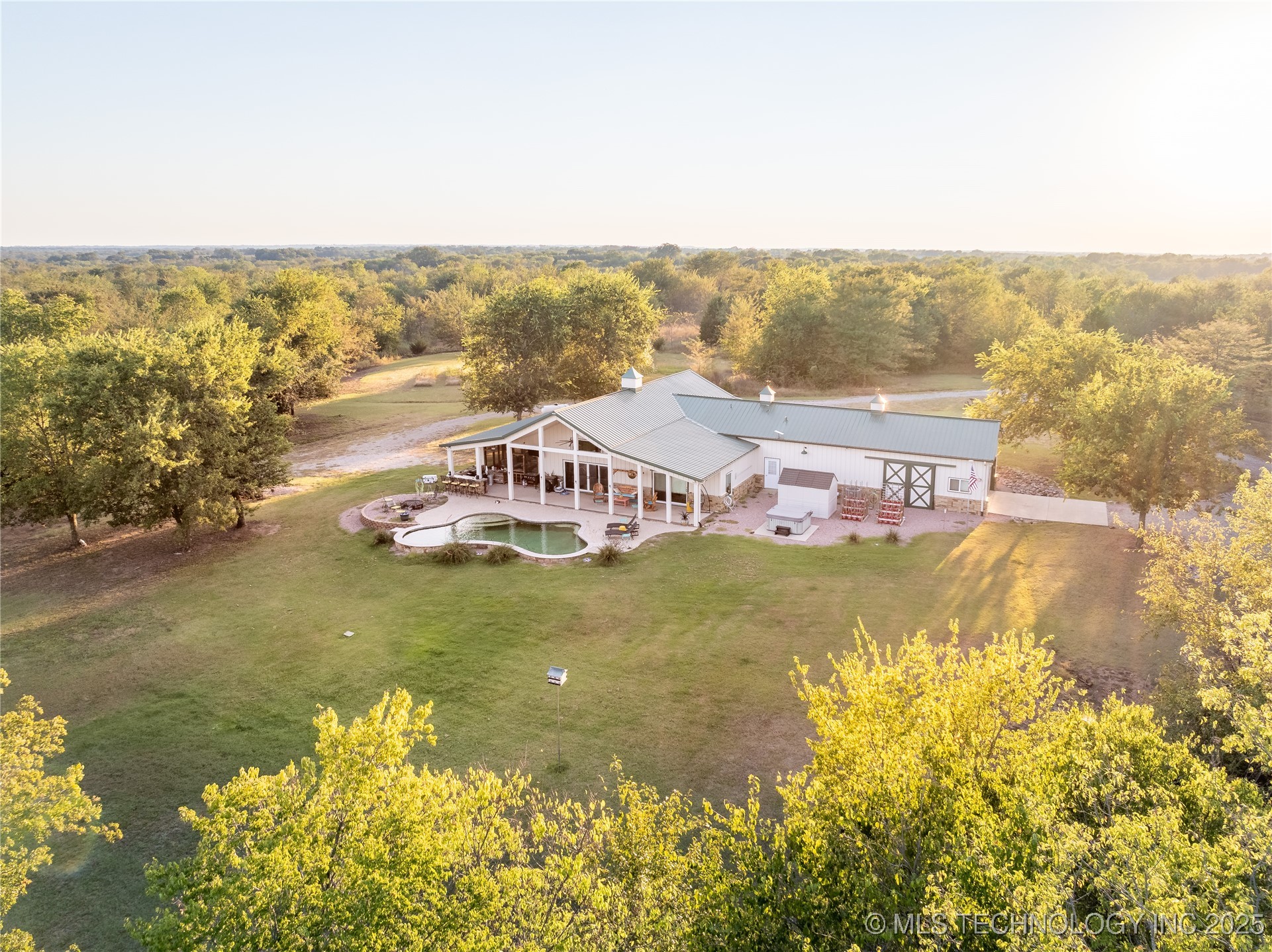 15630 S Bee Emet Road Property Photo 46