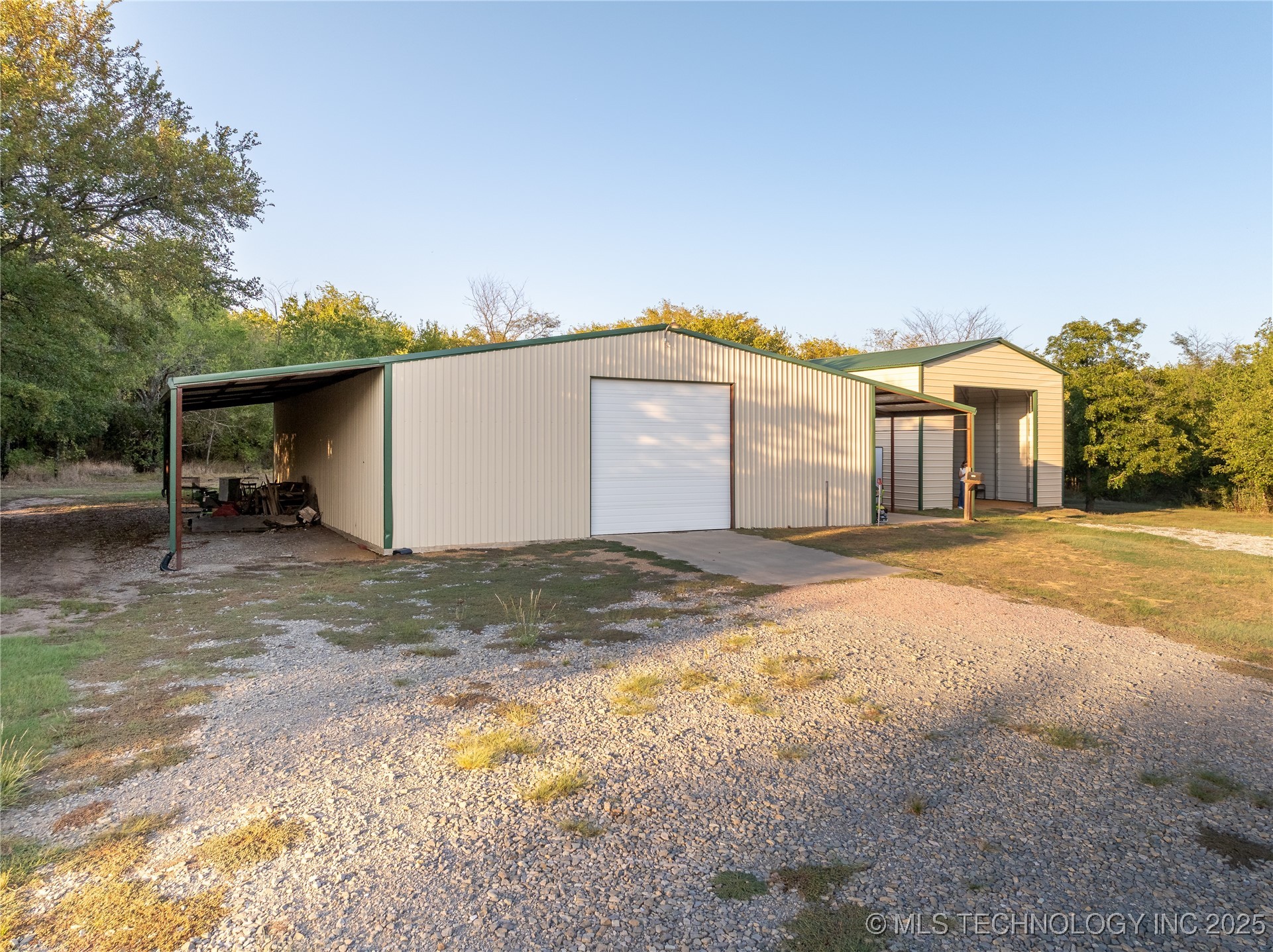 15630 S Bee Emet Road Property Photo 48