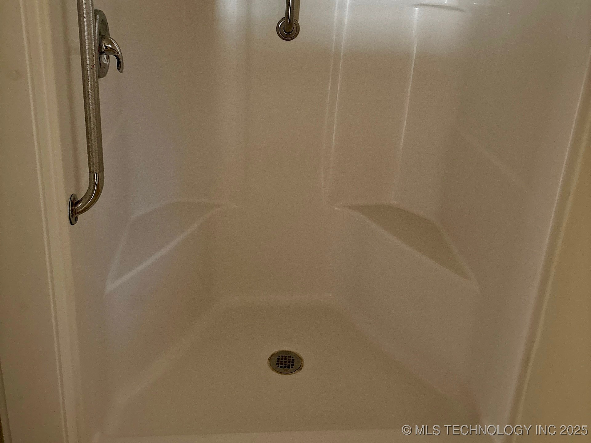 708 E Broadway Avenue Property Photo 65