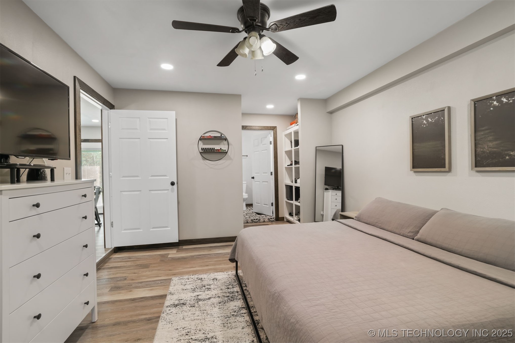 418 Hilltop Hollow Property Photo 17