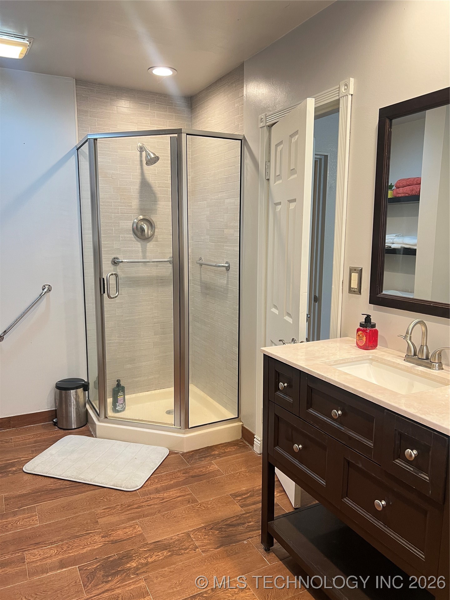 24273 Highway 2 Property Photo 34