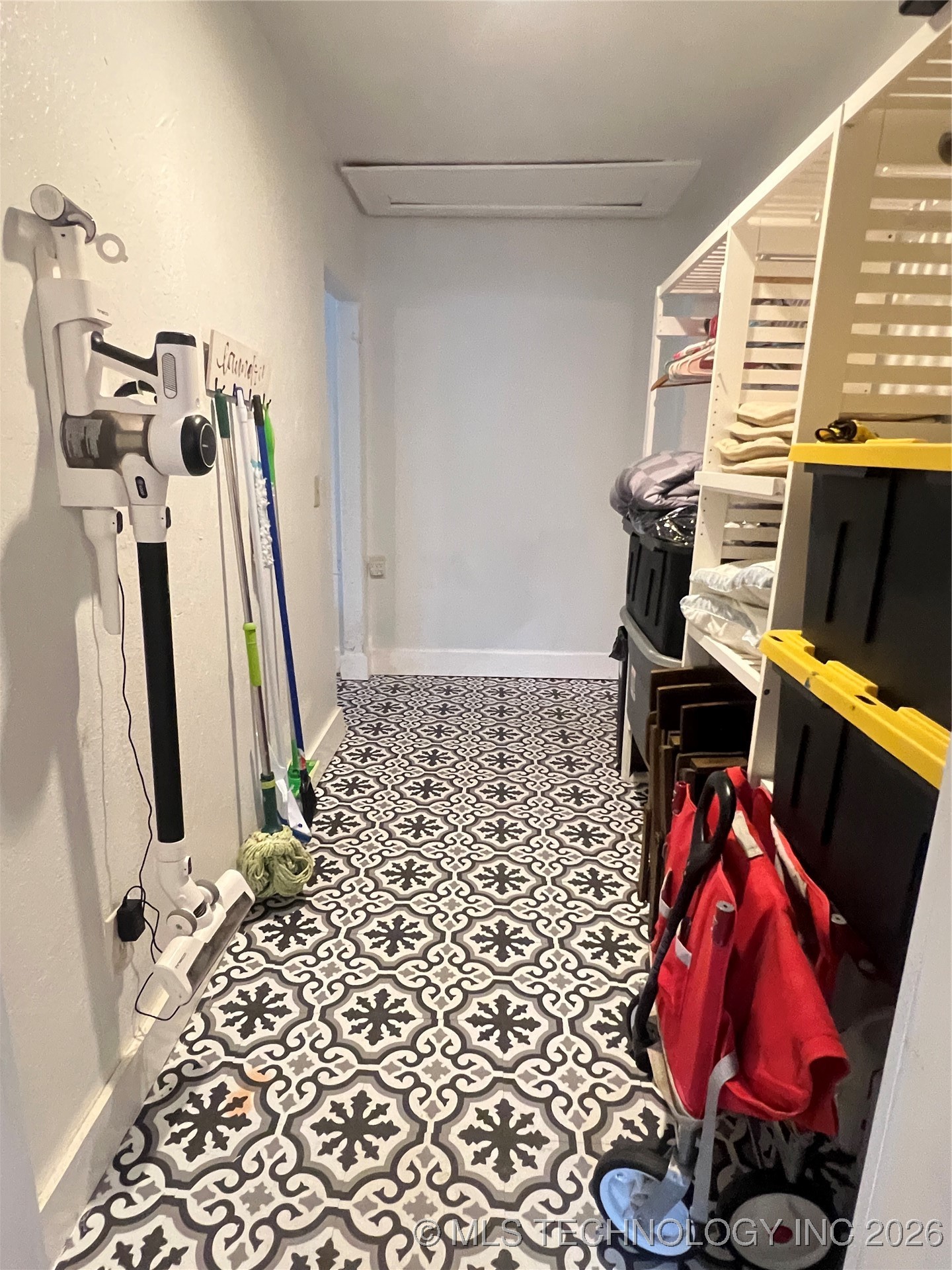 24273 Highway 2 Property Photo 45