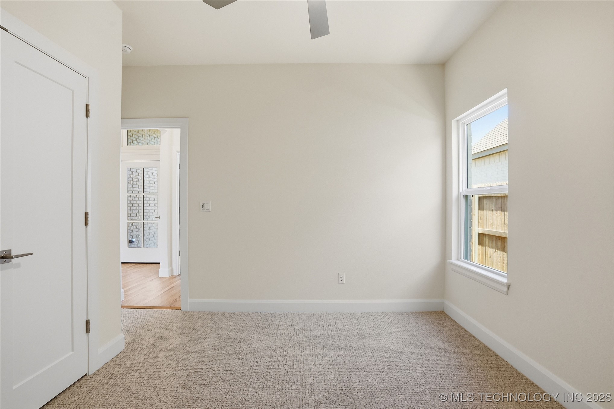 2118 E 138 Street Property Photo 30