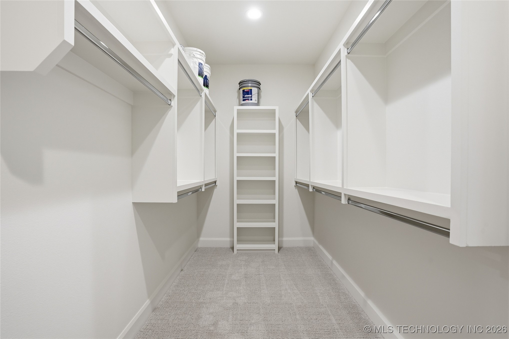 2118 E 138 Street Property Photo 34