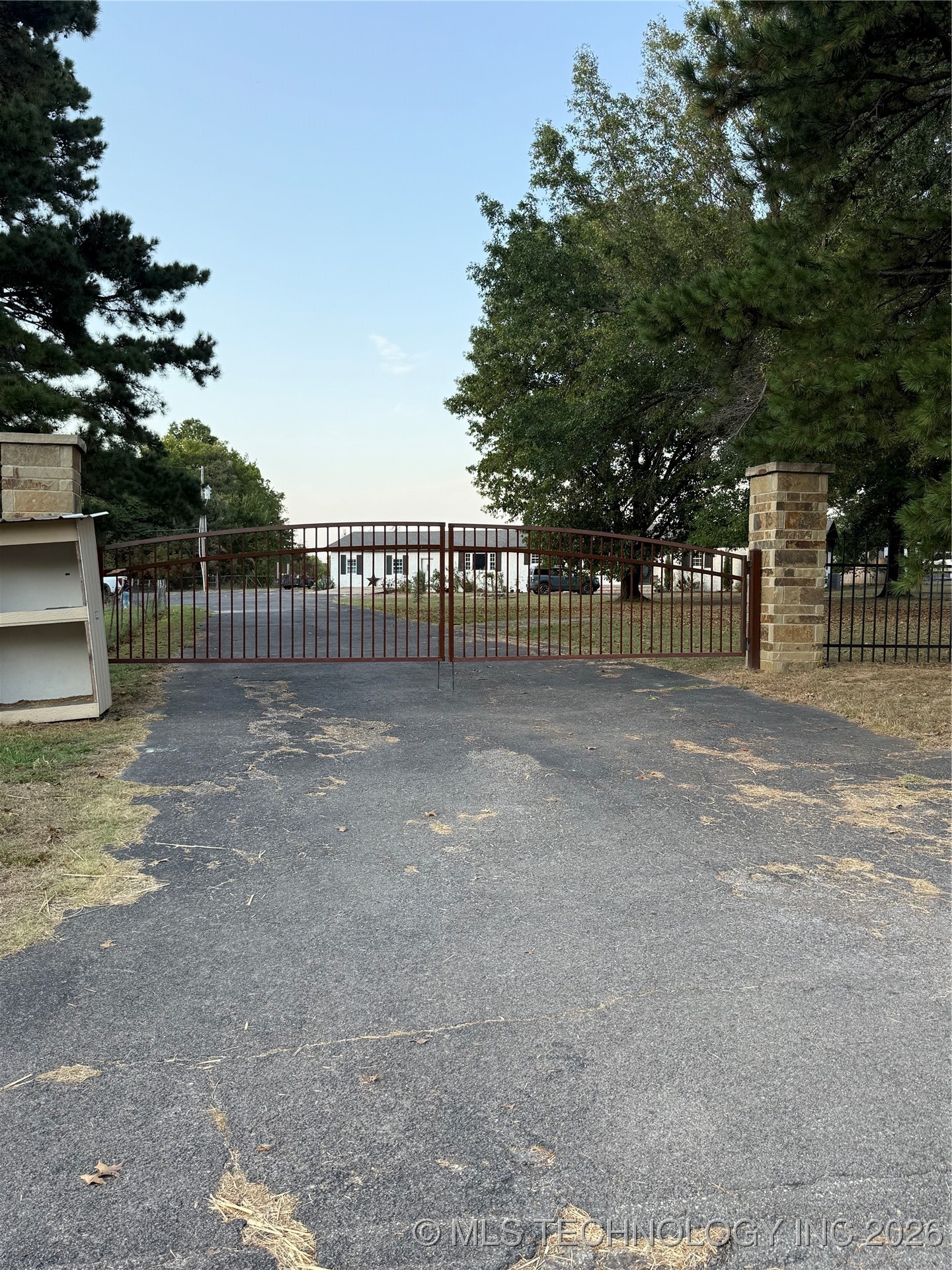 3340 E Smith Ferry Property Photo 4